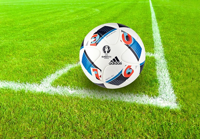 fotbal je populární i mezi dětmi